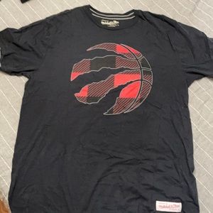 Mitchell & Ness Toronto Raptors T-shirt